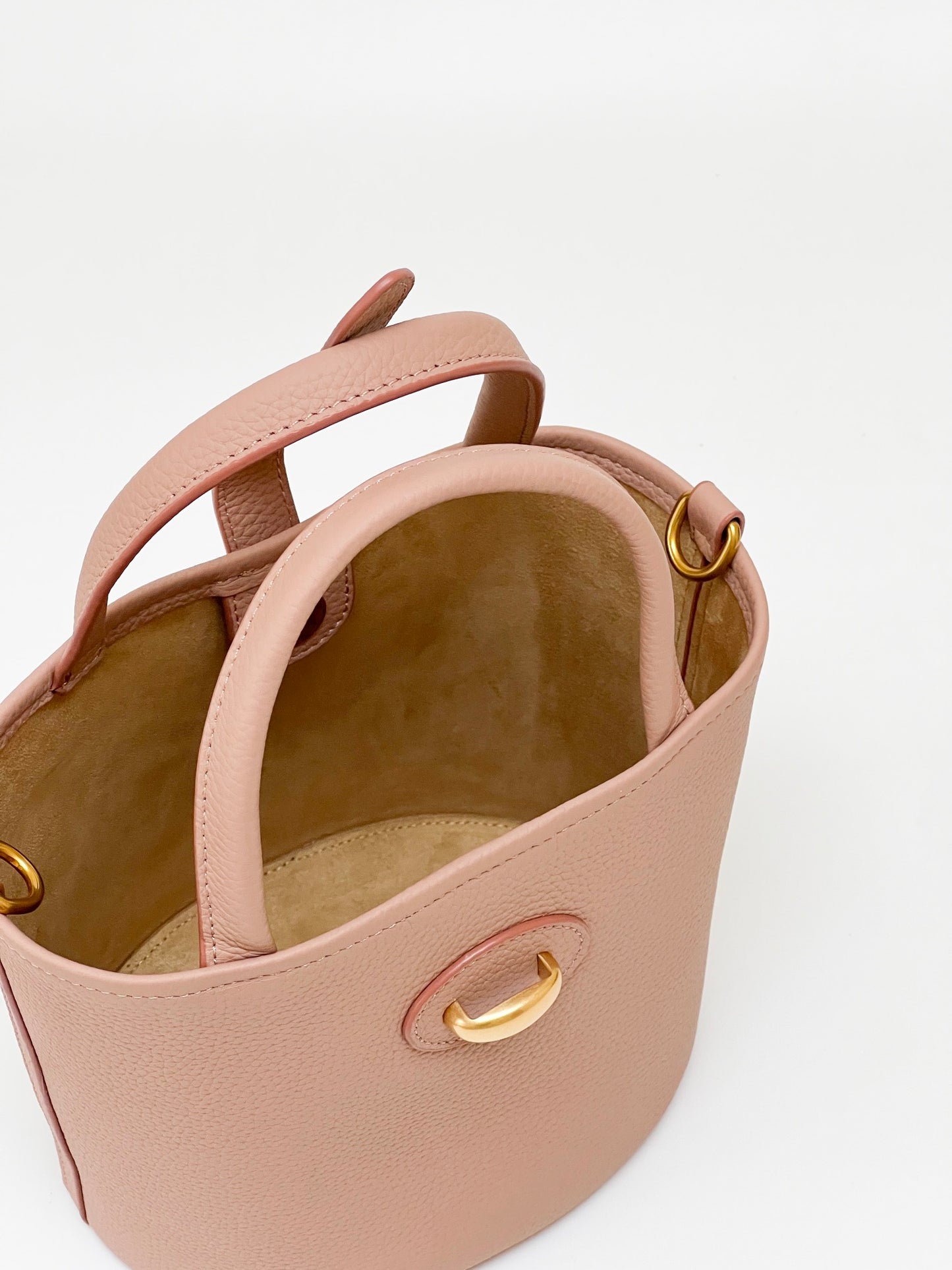 Minimalist Basket Bucket Bag