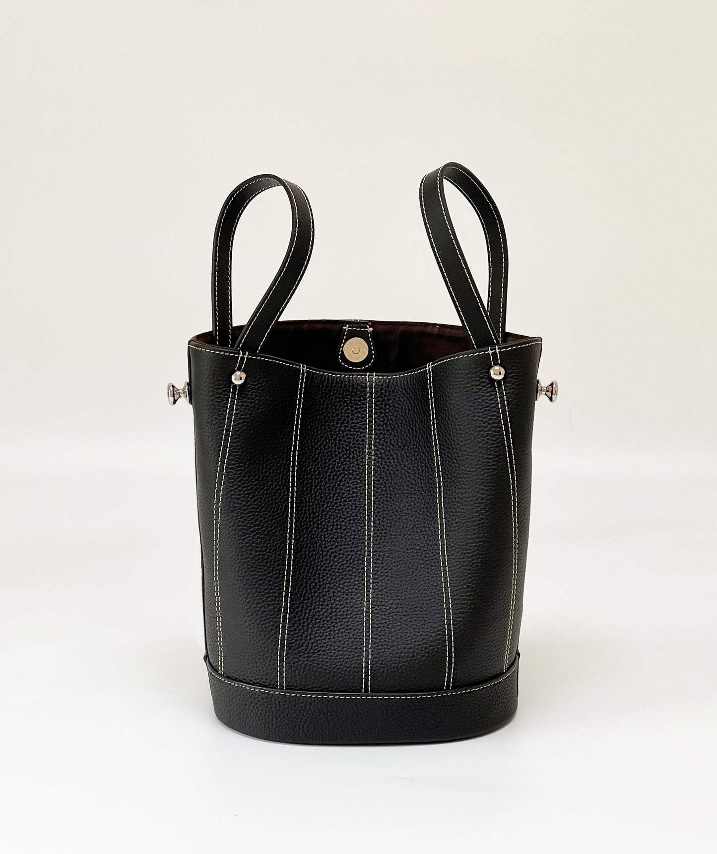 Versatile Lychee-Textured Top Grain Leather Bucket